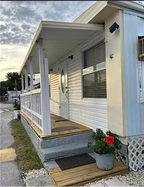 36 Coconut Ave #1103 - Photo 7 of 7