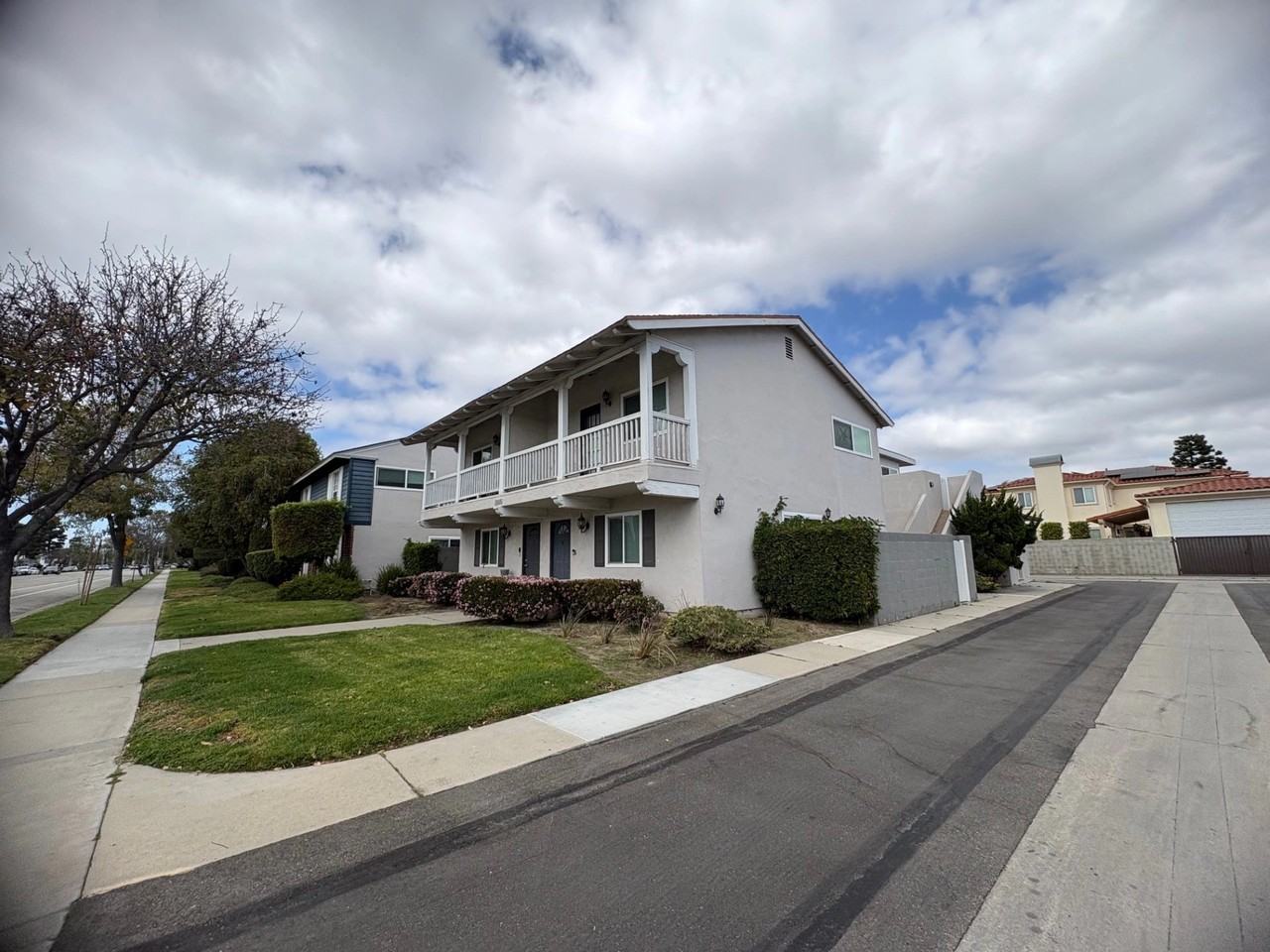 CitiZen South Bay on West 235th St. - Photo 7 of 50