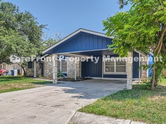 7422 Stonehouse Dr - Photo 2 of 32