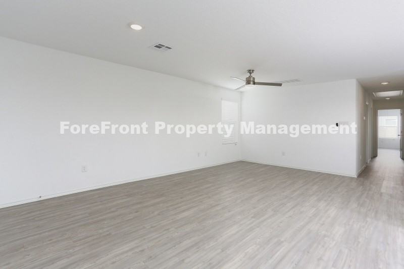 6503 Scarecrow Way - Photo 5 of 20