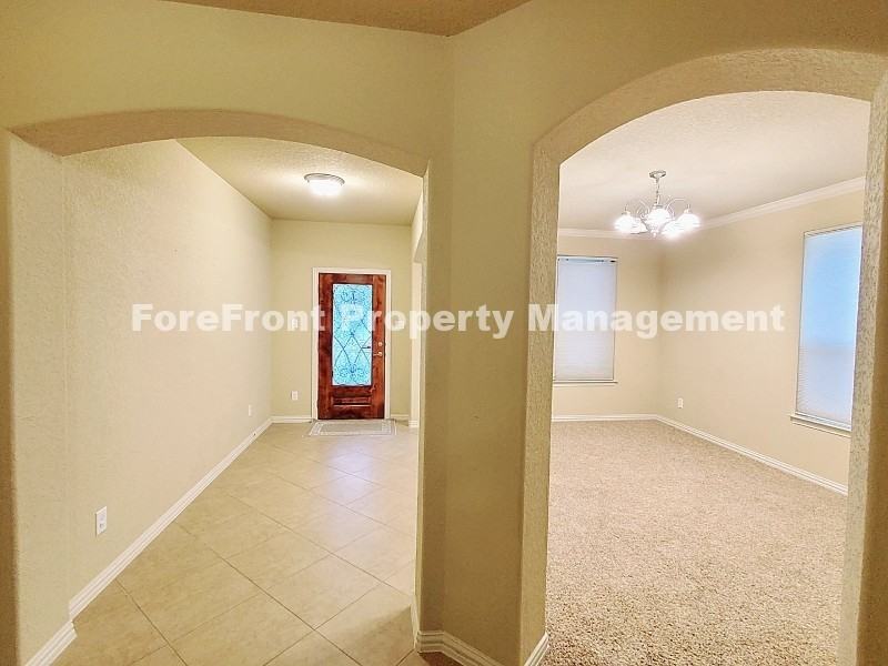 11927 Jasmine Way - Photo 4 of 47