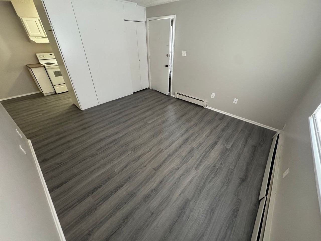 28 El Paso Blvd #3 - Photo 2 of 11