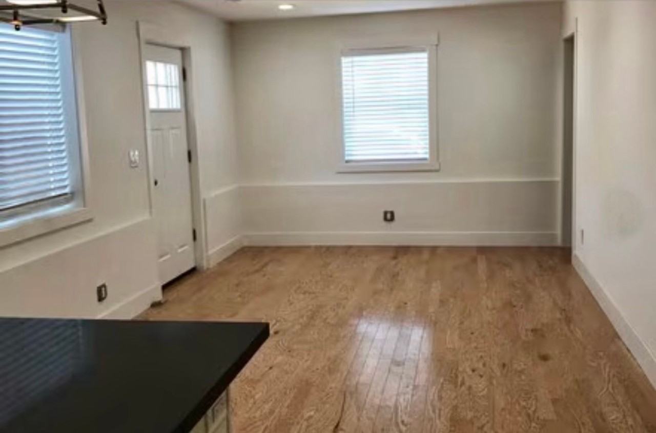 1628 Tyler St #B - Photo 4 of 5