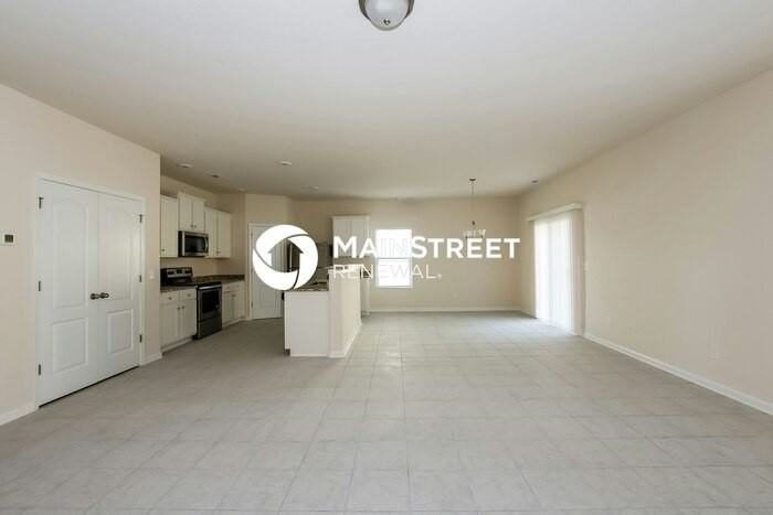 2918 Patishall Ln - Photo 2 of 15