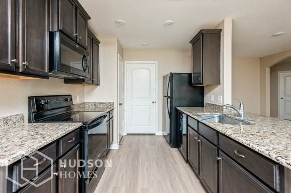 23022 Bellini Dr - Photo 3 of 11