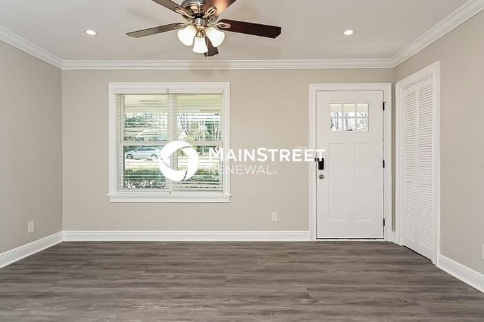 2866 Panther Ct - Photo 2 of 15