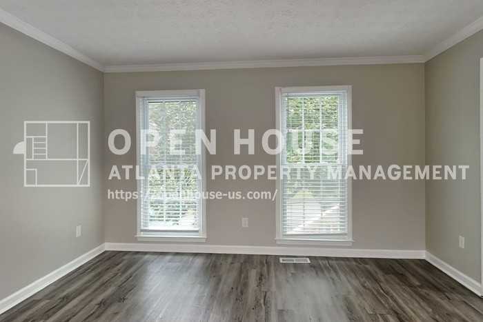 1595 Thoreau Dr - Photo 6 of 23