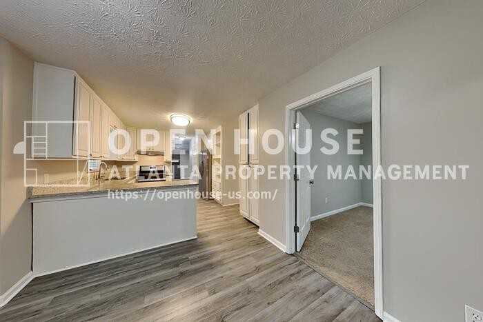 1595 Thoreau Dr - Photo 7 of 23