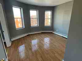 featured image of 51 Bedford Street ##B