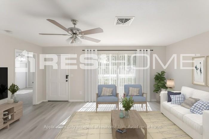 5621 7th St S - Photo 4 of 16