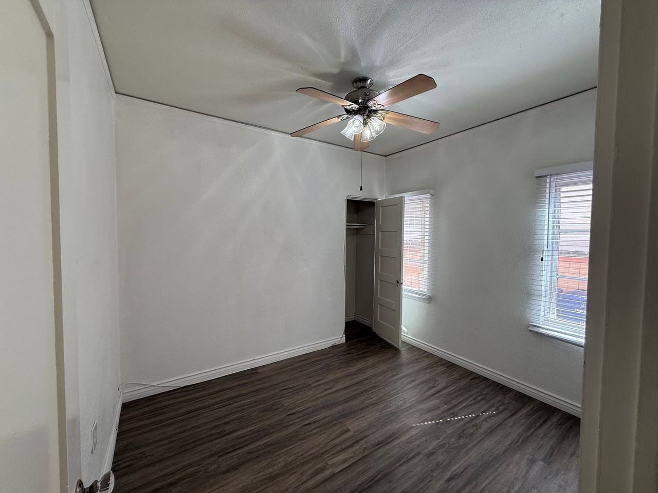 2354 3rd Ave - Photo 5 of 10