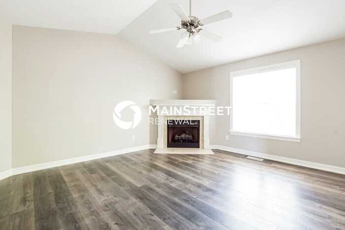 153 Tangueray Dr - Photo 4 of 16