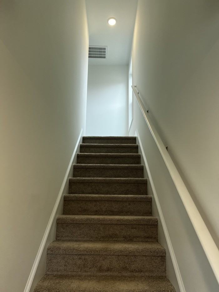 620 W Cemetery St - Photo 7 of 14