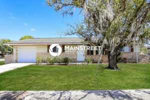 featured image of 865 S Lake Rd