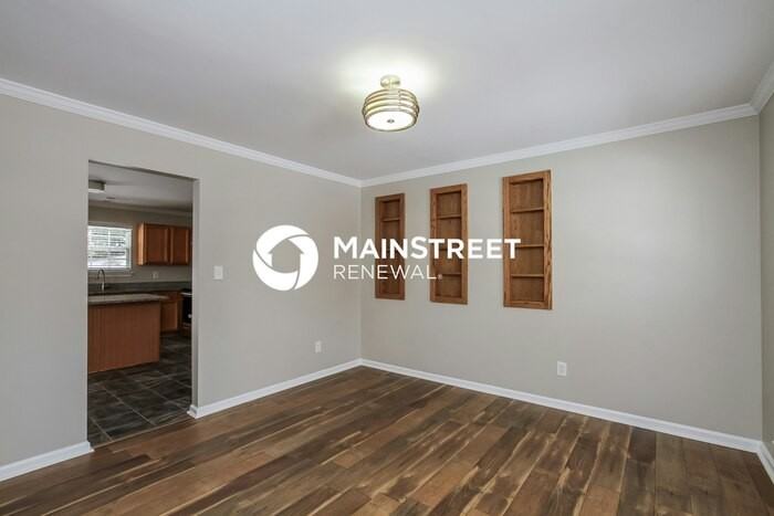 756 Georgie St - Photo 6 of 15