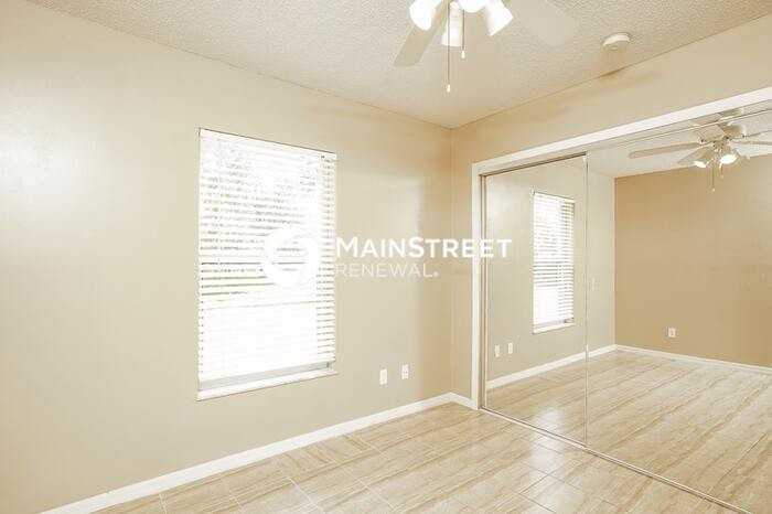 6906 Ocala Ave - Photo 5 of 16