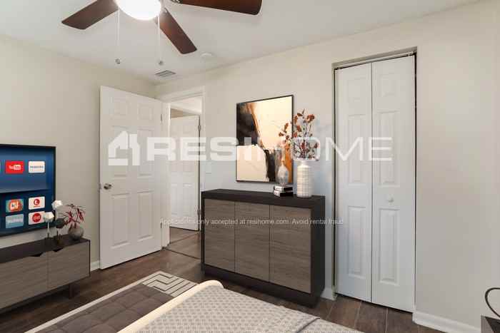 325 Dunwoodie Rd - Photo 7 of 15