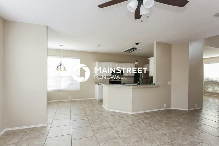 3288 Raleigh Dr - Photo 7 of 17