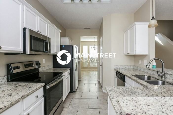 3288 Raleigh Dr - Photo 6 of 17