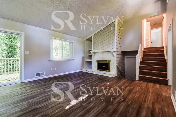 6855 Red Maple Ct - Photo 4 of 18