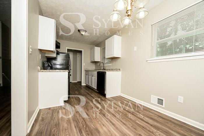 6855 Red Maple Ct - Photo 7 of 18