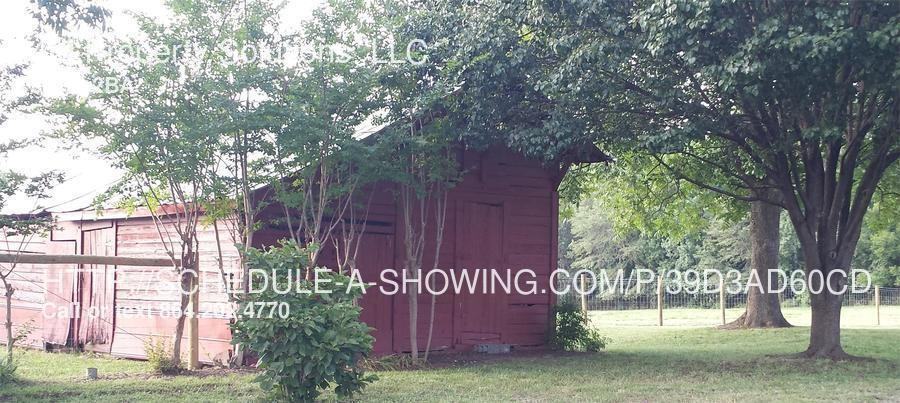 190 Yank Dr #1 - Photo 3 of 12