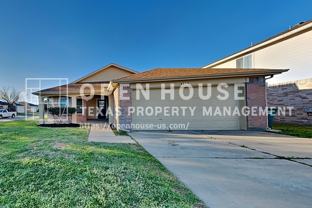 4420 Centennial Ct - Photo 1 of 1