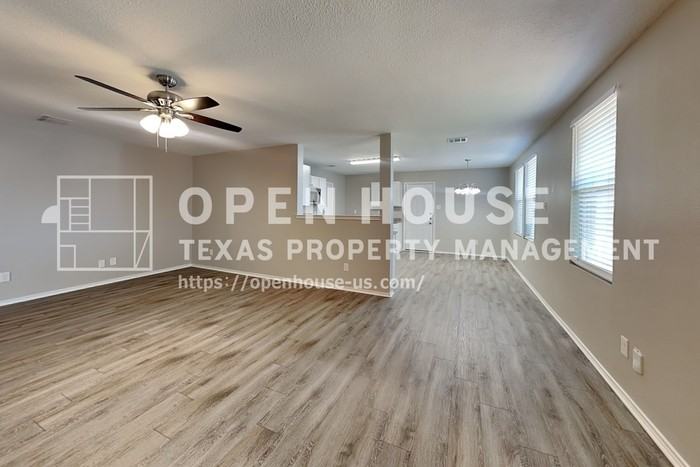 1404 Anna Lea Ln - Photo 6 of 20