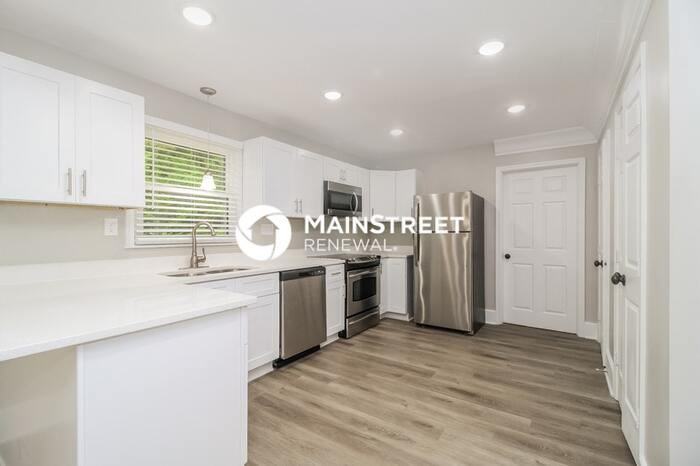 2917 Wesleyan Ln - Photo 5 of 15