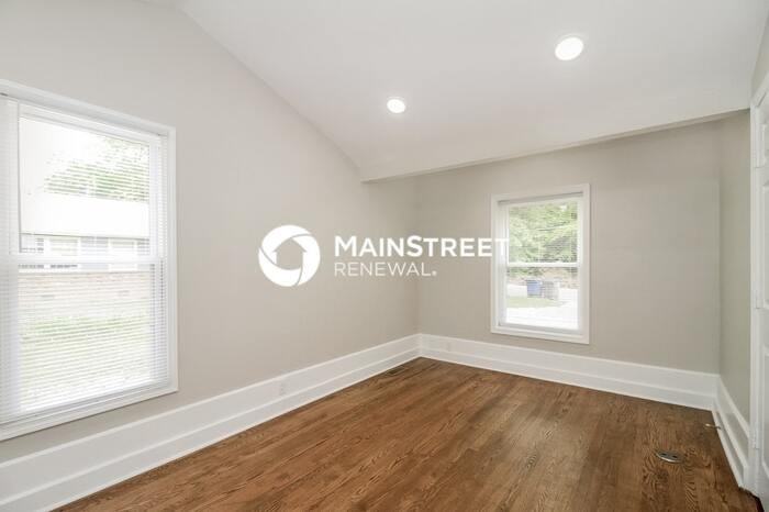 2917 Wesleyan Ln - Photo 7 of 15