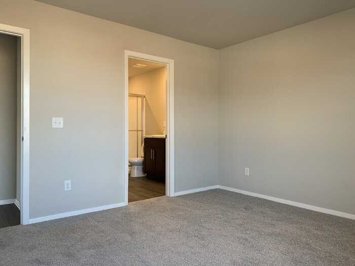 2525 E Fox Meadow St - Photo 6 of 15