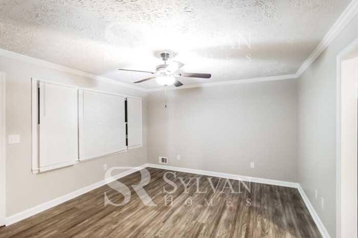 15985 Highway 36 - Photo 3 of 16