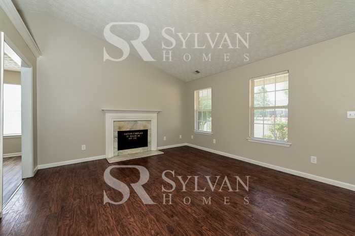 114 Meadow View Dr - Photo 4 of 16