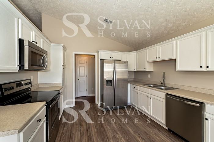 114 Meadow View Dr - Photo 7 of 16