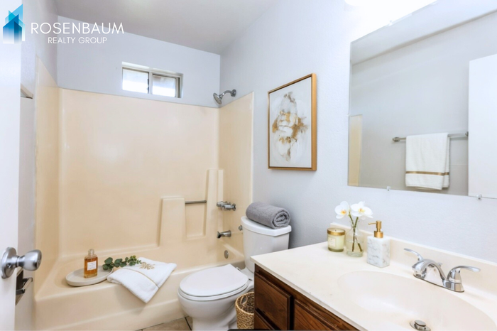 553 W Rio Salado Pkwy #202 - Photo 5 of 8