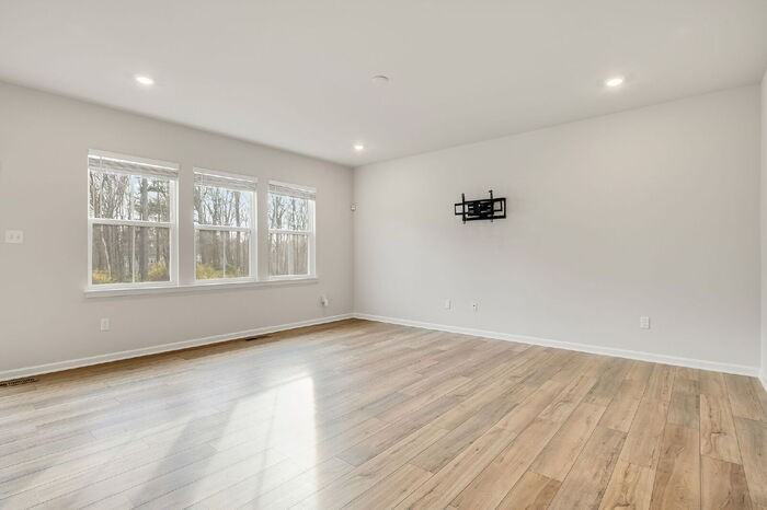 6512 Cassia Loop - Photo 6 of 28