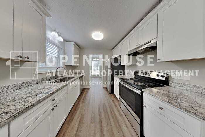 355 Ridgemont Dr - Photo 7 of 20