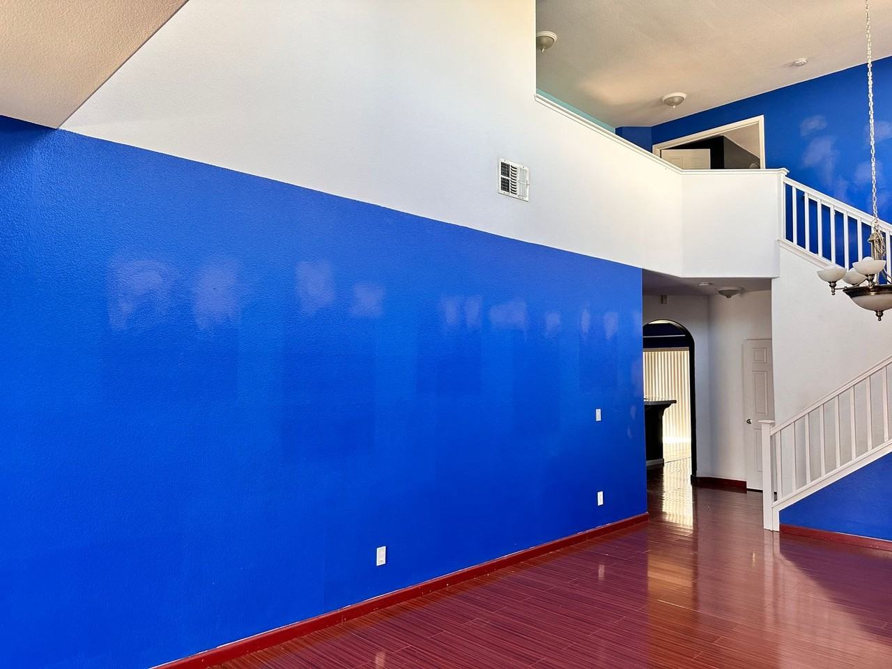 4431 Burr Ct - Photo 3 of 28