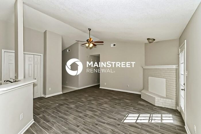 7145 Peppermill Ln - Photo 2 of 16