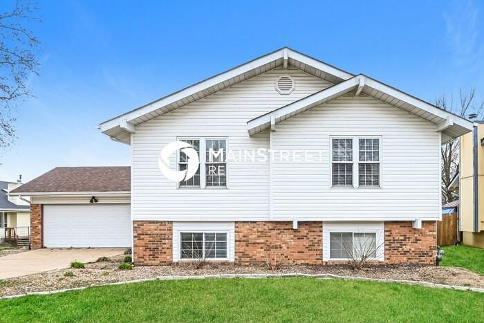 3036 Brentmoor Dr - Photo 2 of 19