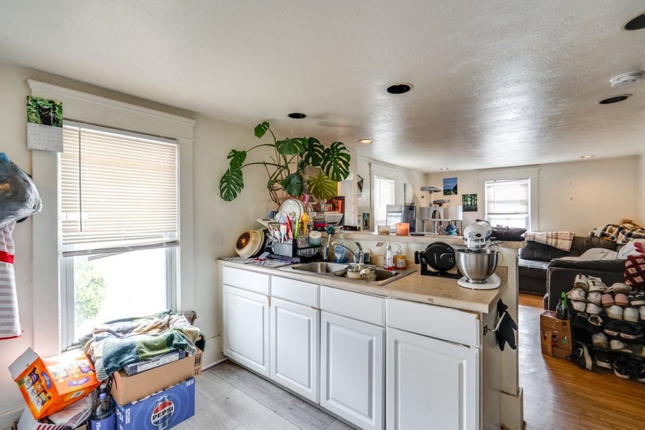 313 Power - Photo 7 of 12