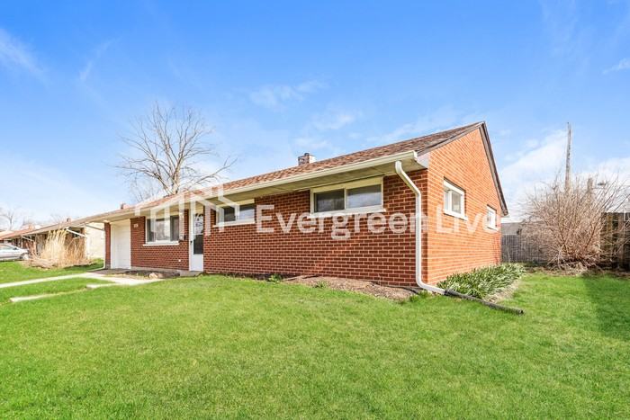 5230 Harshmanville Rd - Photo 2 of 15