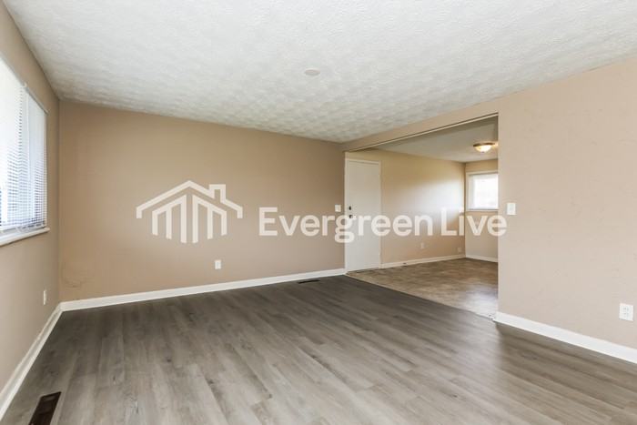 5230 Harshmanville Rd - Photo 3 of 15