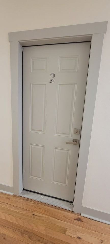 721 Macon Ave - Photo 2 of 24