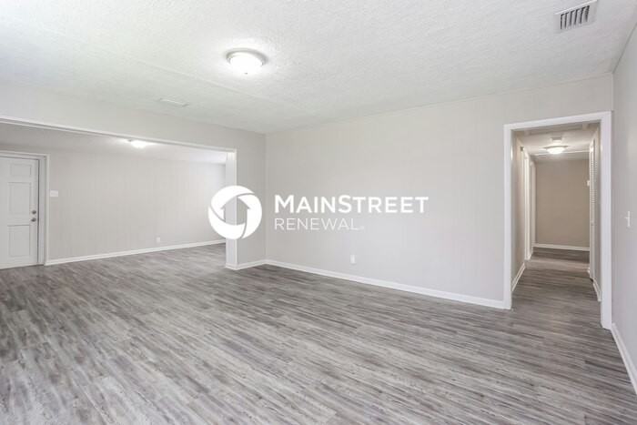 6245 Green Pine Ln - Photo 6 of 16