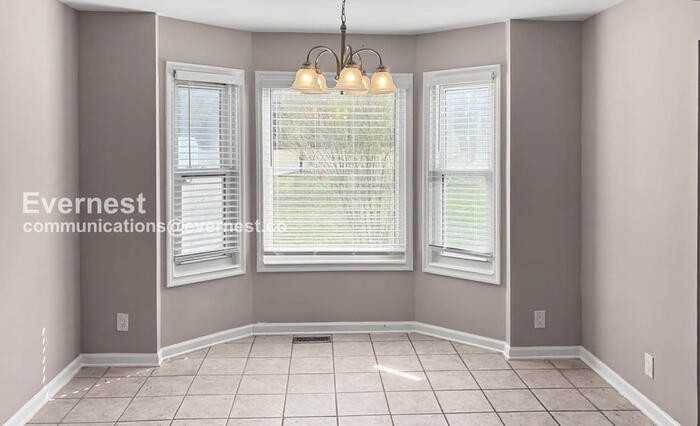 122 Brawley Dr - Photo 3 of 36