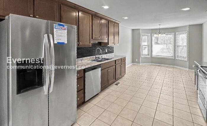 122 Brawley Dr - Photo 6 of 36