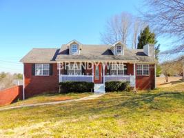 featured image of 104 Dana Dr