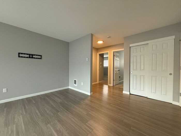 2643 Se 162nd Ave - Photo 4 of 10