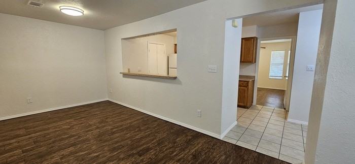 105 Lance Dr - Photo 5 of 7